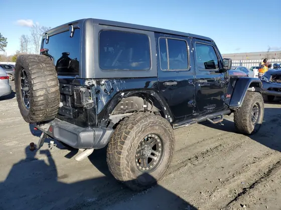 2020 Jeep Wrangler VIN 1C4HJXFN1LW326922 - photo 3 of 14