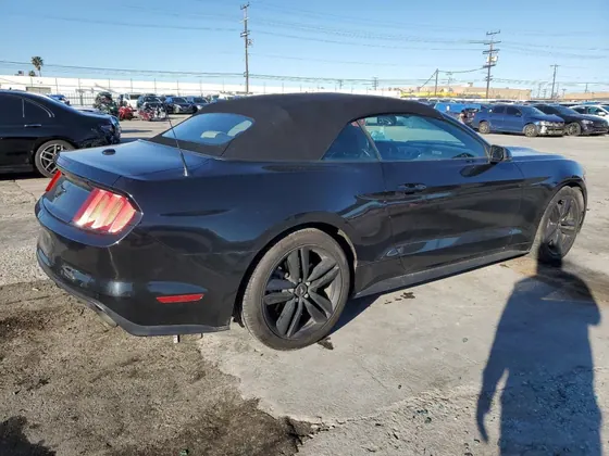 2017 Ford Mustang VIN 1FATP8UH0H5293913 - photo 3 of 11