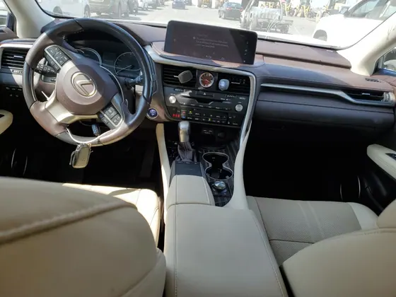 2020 Lexus RX VIN 2T2JGMDA7LC055254 - photo 7 of 13