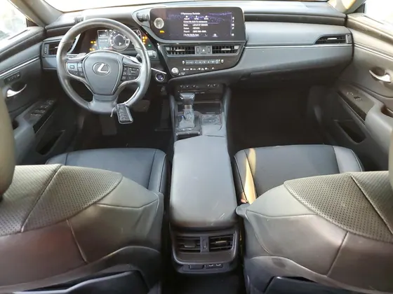 2022 Lexus ES VIN 58ADA1C12NU025768 - photo 10 of 14