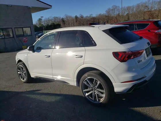 2024 Audi Q3 VIN WA1EECF3XR1030005 - photo 2 of 14