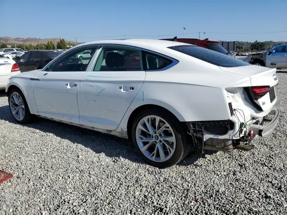 2021 Audi A5 VIN WAUABCF52MA039978 - photo 4 of 13