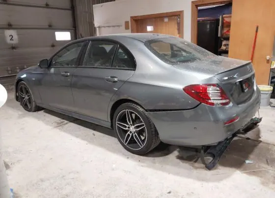 2018 Mercedes-Benz E-Class AMG E43 VIN WDDZF6EB5JA396446 - photo 4 of 12
