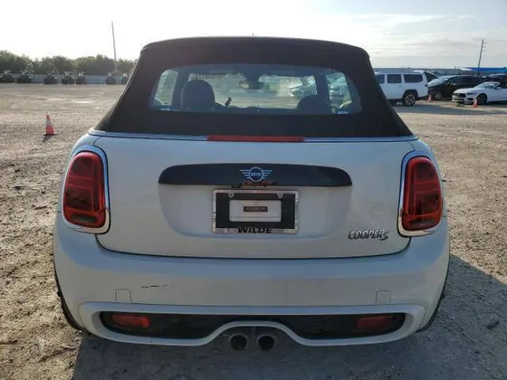 2020 MINI Cooper Convertible VIN WMWWJ5C09L3L03634 - photo 6 of 10