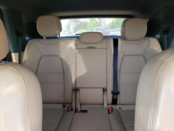 2020 Porsche Cayenne VIN WP1AA2AY9LDA03086 - photo 5 of 15